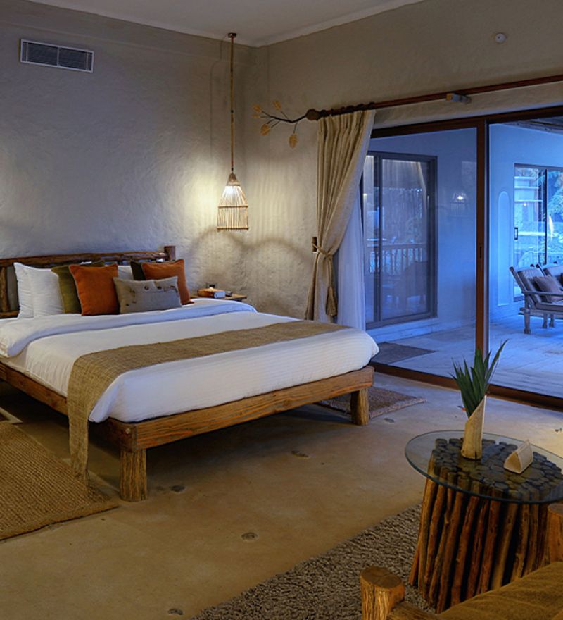Presidential suite at Barahi jungle lodge, a hotel in chitwan national park