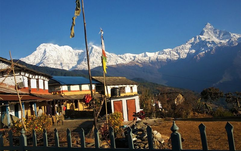 One day hikes in Pokhara in Australian Base Camp