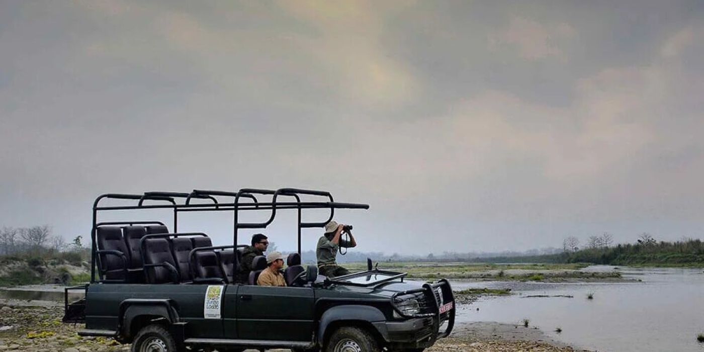 safari-jeep
