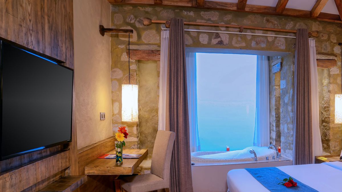 deluxe_room_sarangkot